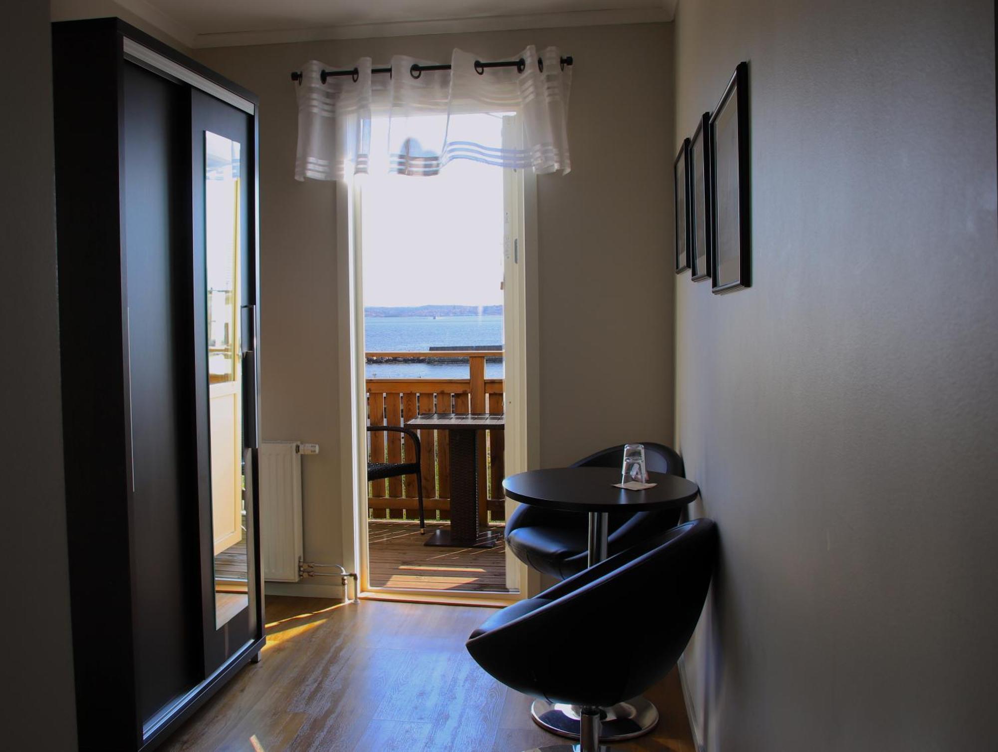 Hotell Villa Solviken Lysekil Ngoại thất bức ảnh