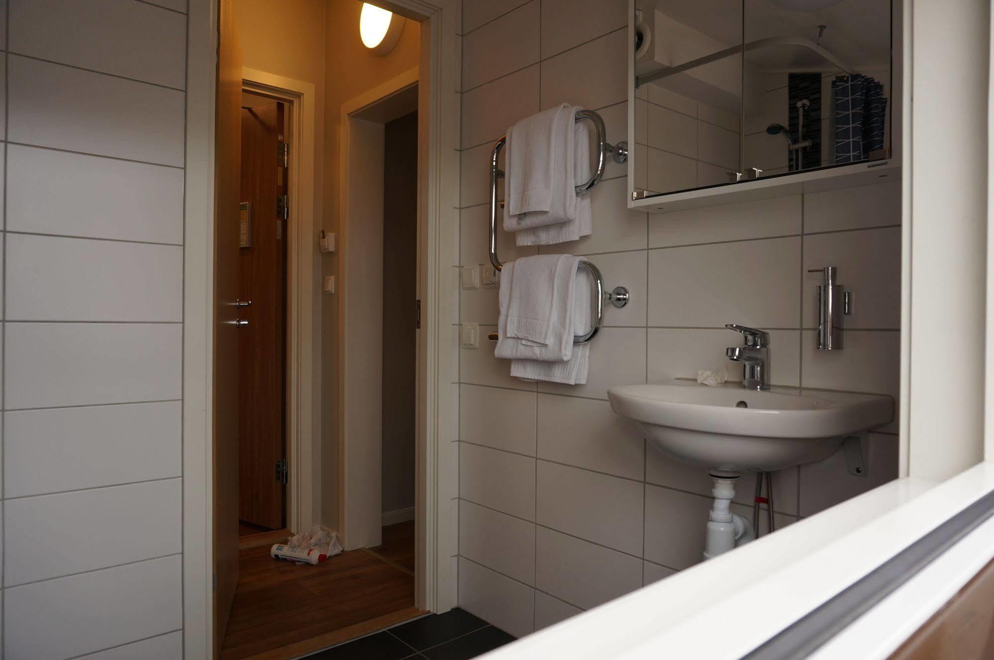 Hotell Villa Solviken Lysekil Ngoại thất bức ảnh
