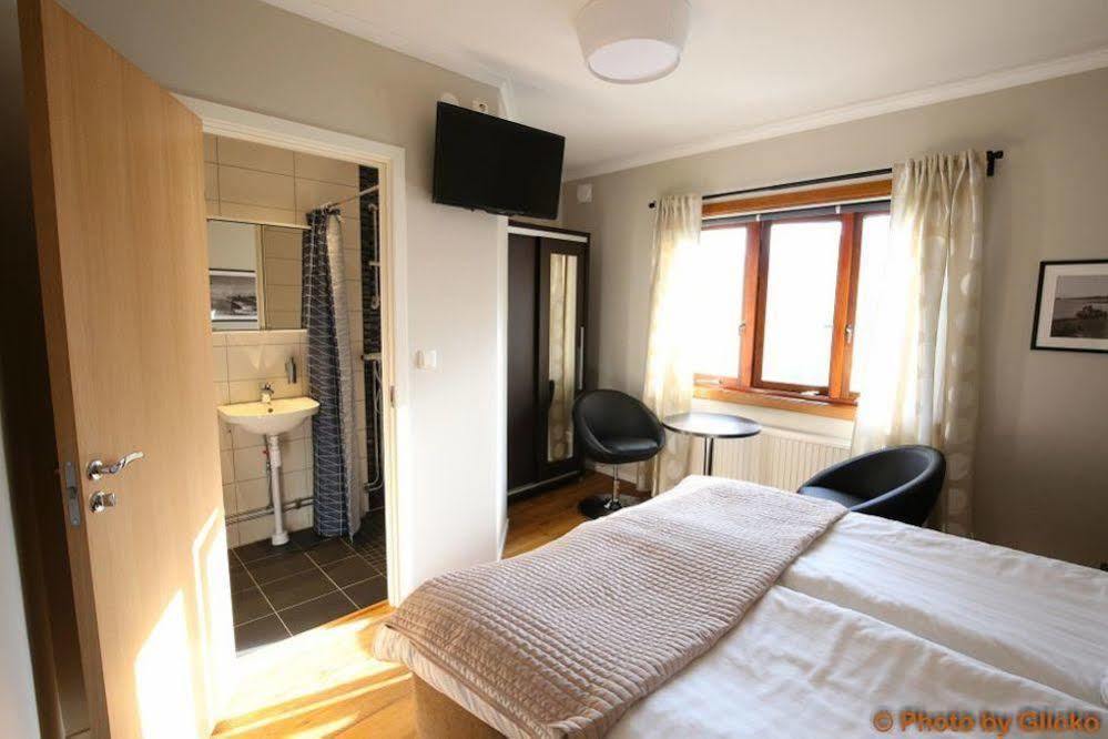 Hotell Villa Solviken Lysekil Ngoại thất bức ảnh
